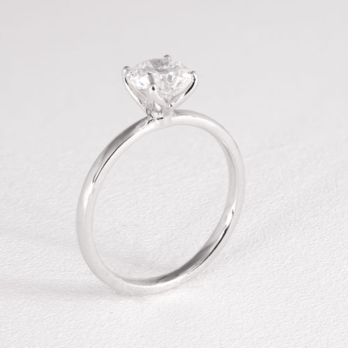 18ct White Gold Diamond 4 Claw Set Solitaire Engagement Ring